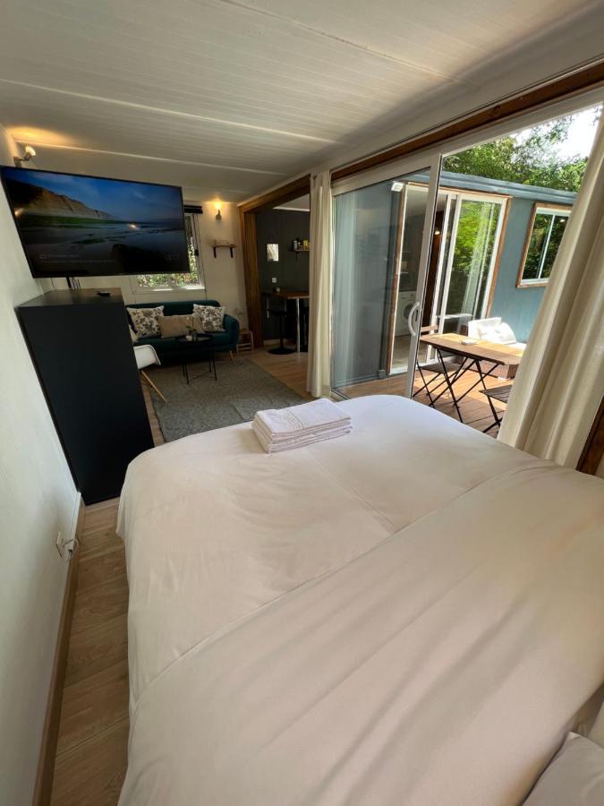 Superbe Cabane Jacuzzi Jardin Clim Wifi Parking Meyreuil Dış mekan fotoğraf